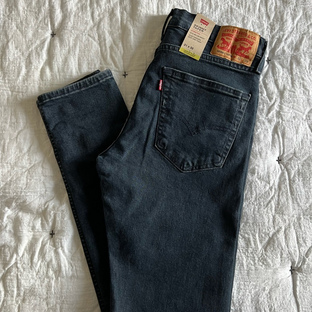 Men’s Skinny Taper Jeans | Levi’s | 31x32 | NWT